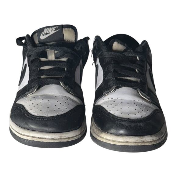 Nike Dunk Low Panda GS CW1590-100 Black White Size 1.5Y Boys Sneakers - Picture 2 of 8